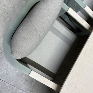 SOLANAS DINING CHAIR M. DEKTON SOFT GOLD